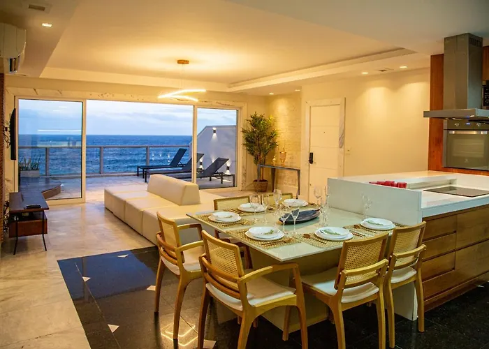 Pineapples VSC2 - Cobertura Pet Friendly com vista para o mar em Ipanema